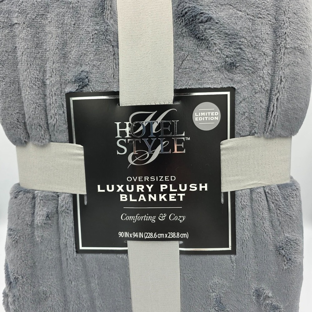 Hotel Style Oversized Luxury Plush Bed Blanket 90x94 Full/Queen, Dark Gravel